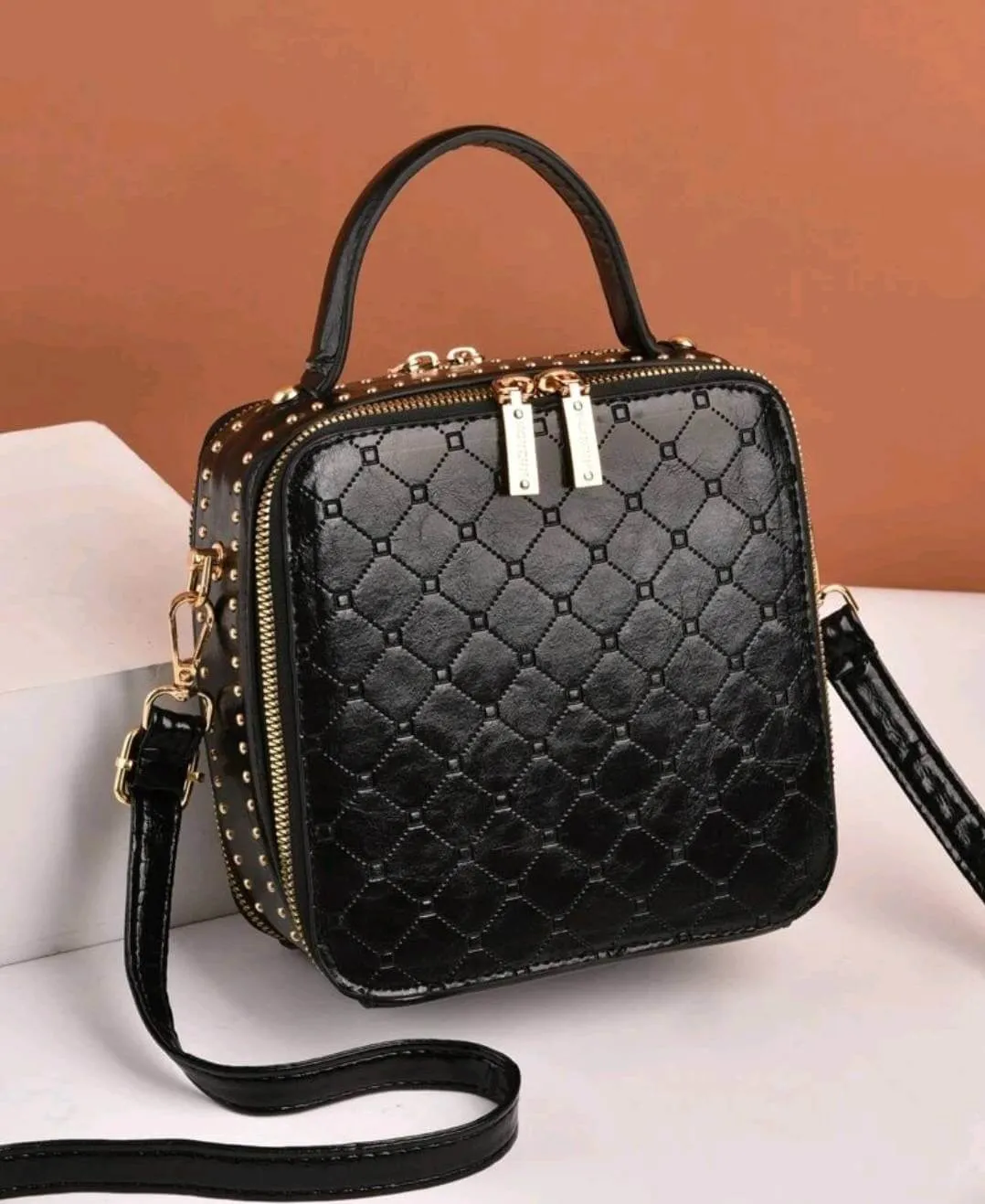 Bag - Shoulder - square black