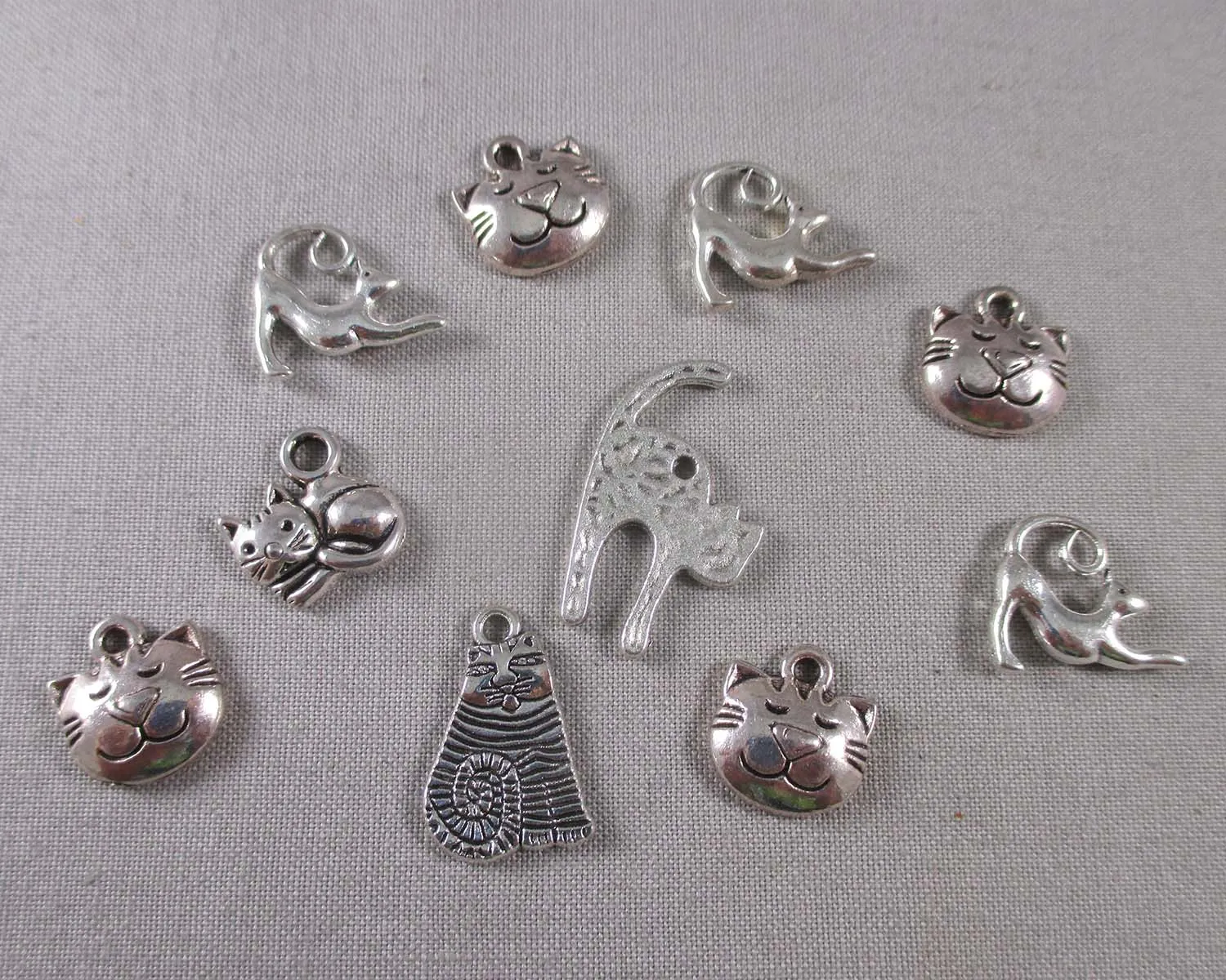 Cat Charms Mixed Silver Tone 10pcs (1667)