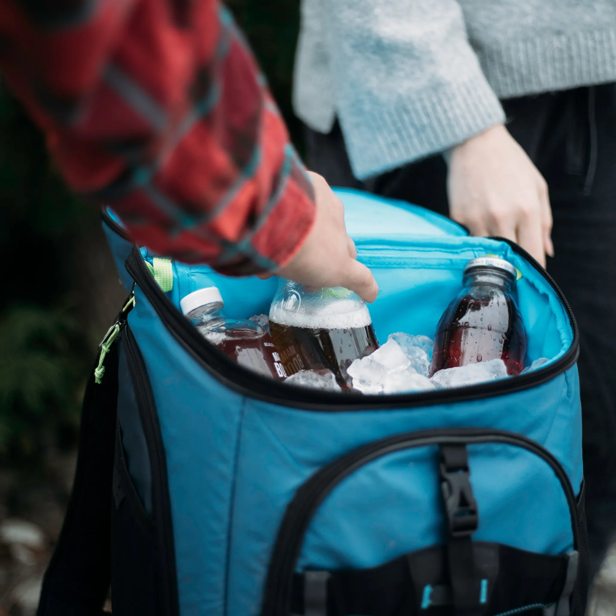 Guide Series 30 Can Backpack Cooler