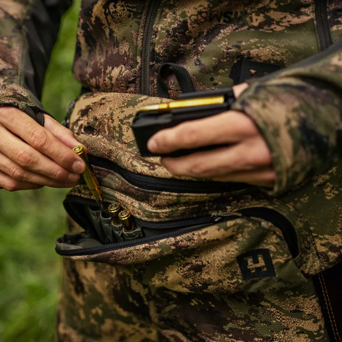 HARKILA Deer Stalker Waist Bag - Camo AXIS MSP Forest Green