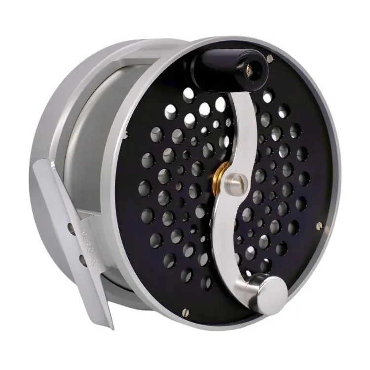 Iwana Retro Salmon Reel - Black/Silver