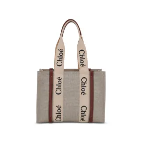 Medium Woody Tote Bag with Strap in White/Brown