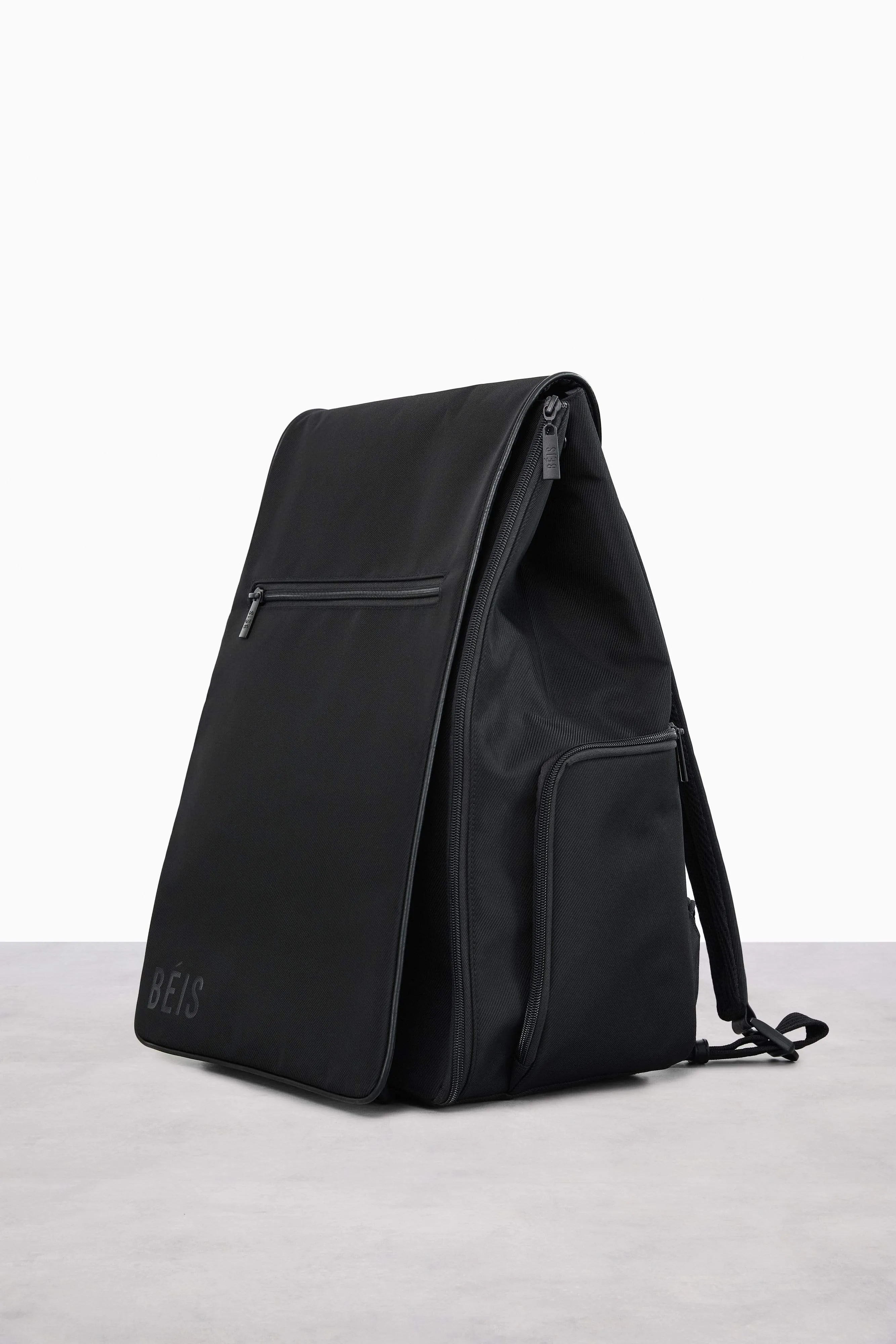 The Hanging Backpack in Black