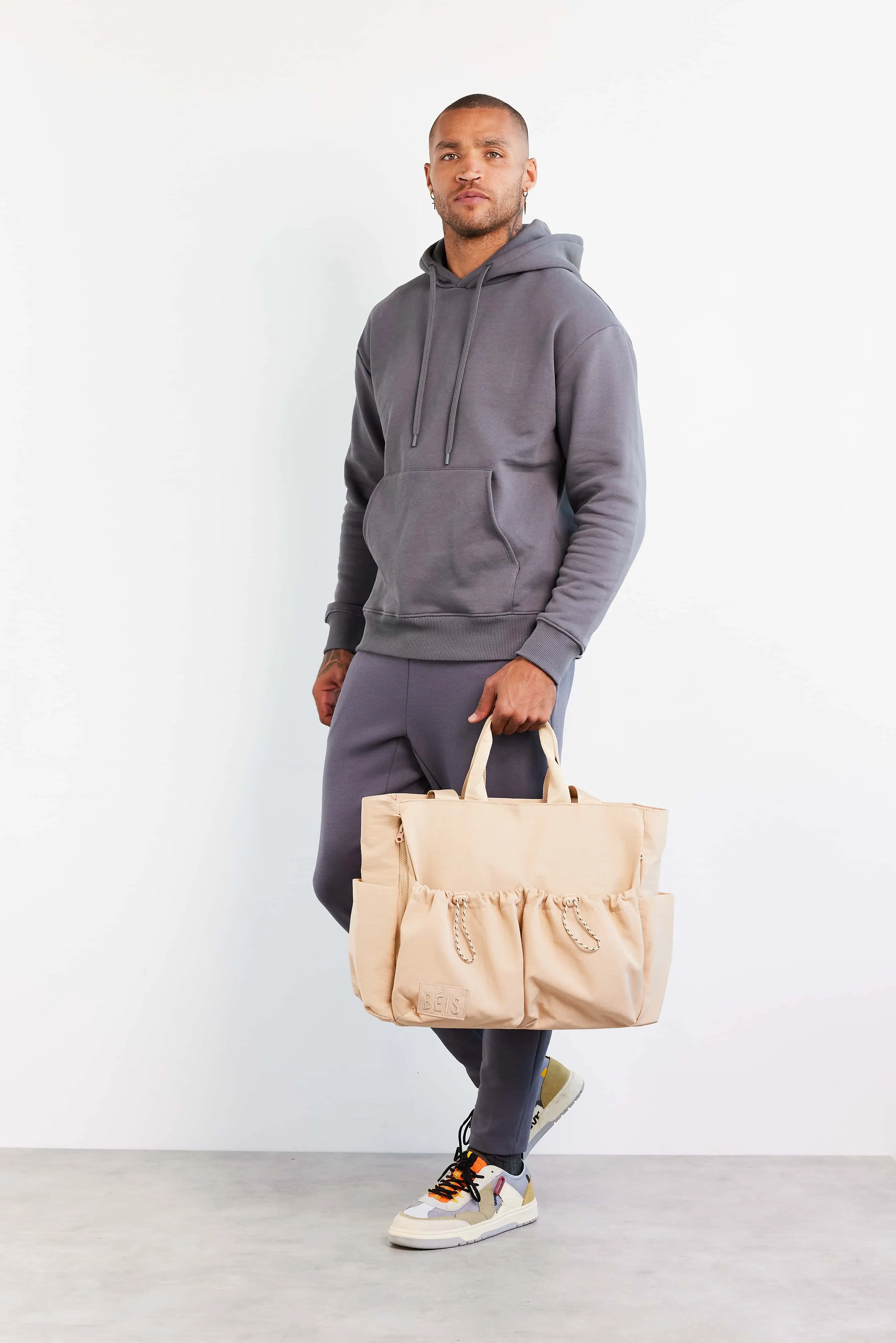 The Sport Carryall in Beige