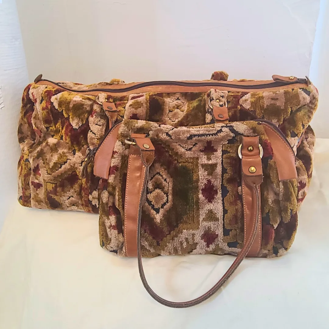 Vintage 1970s Carpet Bag Set - Overnight Bag and Top Handle