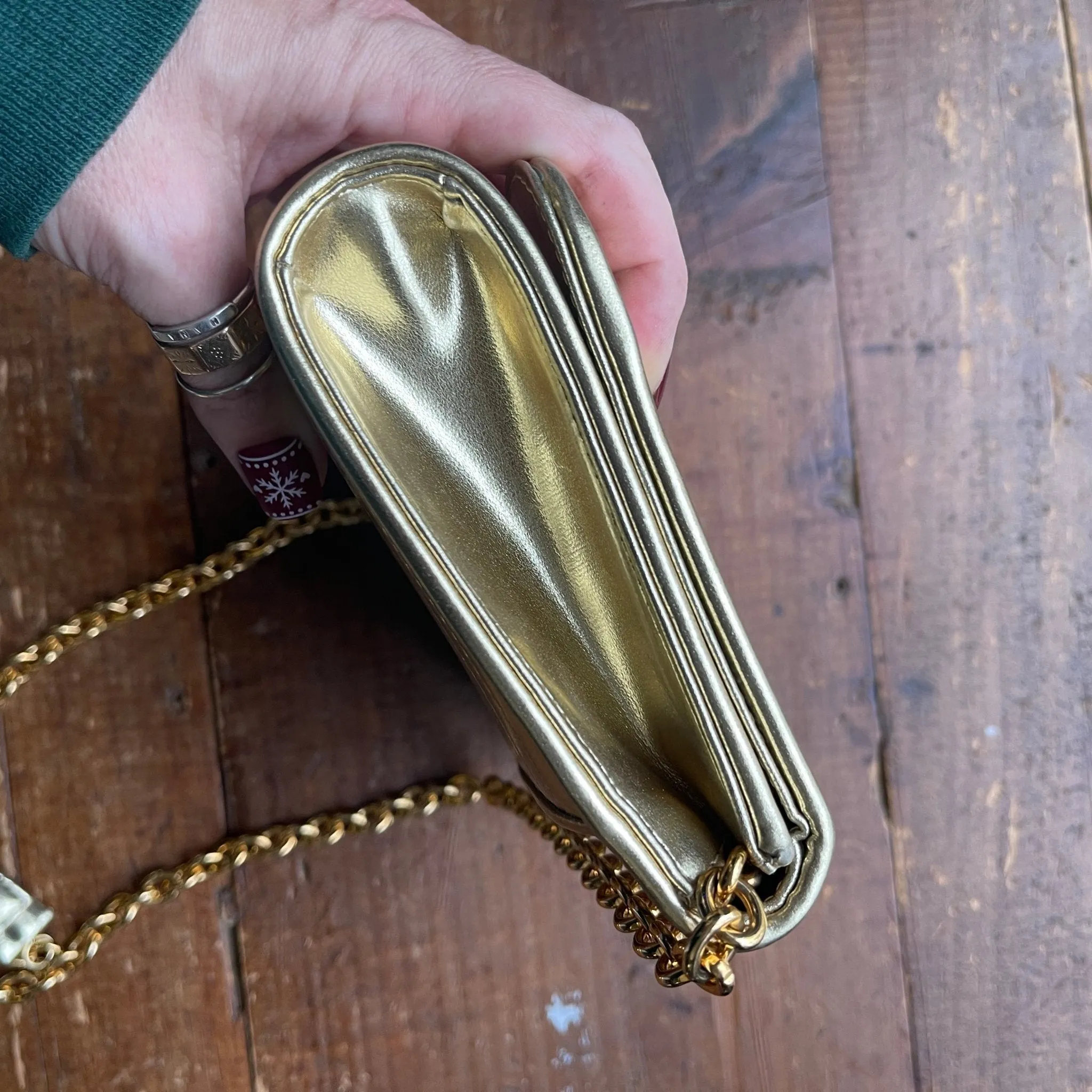 Vintage Metallic Gold Lame Quilted Clutch by Anne Klein for Calderon. 1970s Fashion.